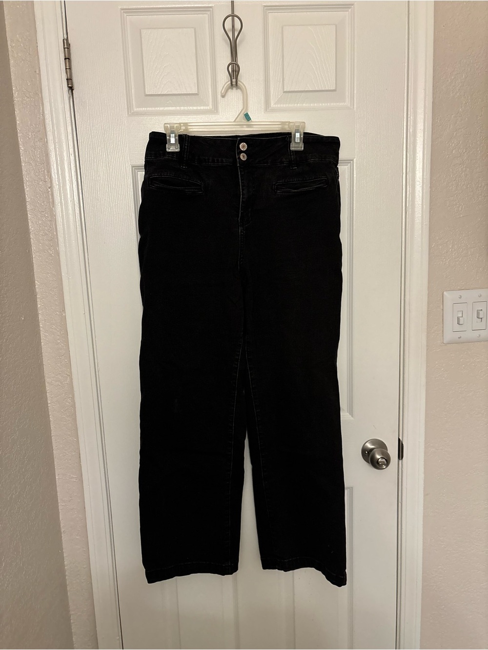 Black Straight Leg Jeans - Size 14